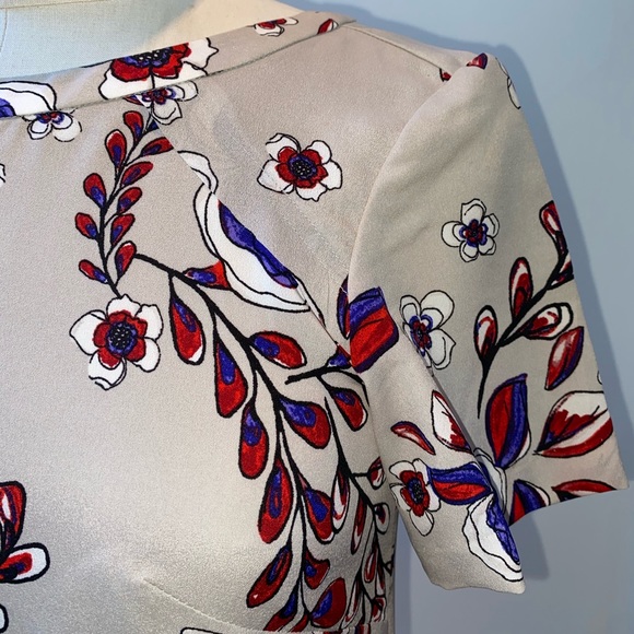 Banana Republic dress - Picture 2 of 8